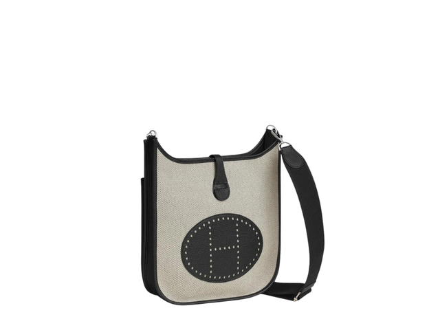 Hermes Hermes Evelyne III 29 Bag In Clemence Calfskin With Palladium Hardware Ecru Noir - view 3