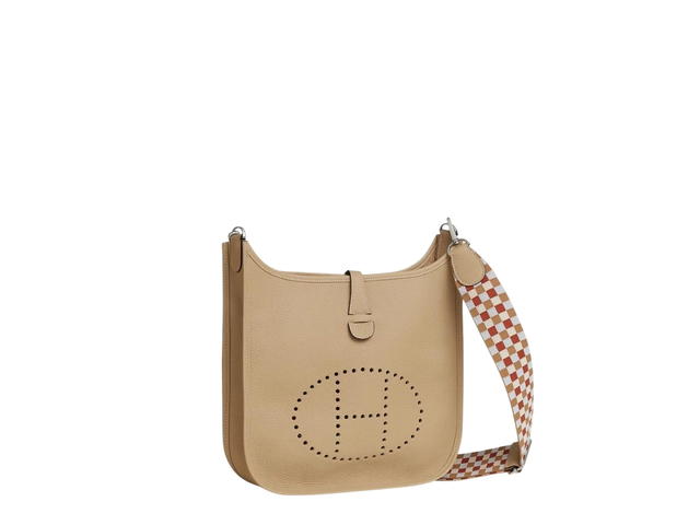 Hermes Hermes Evelyne III 29 Bag In Clemence Calfskin With Palladium Hardware Trench-Chai-Nata-Bleu Brume - view 3
