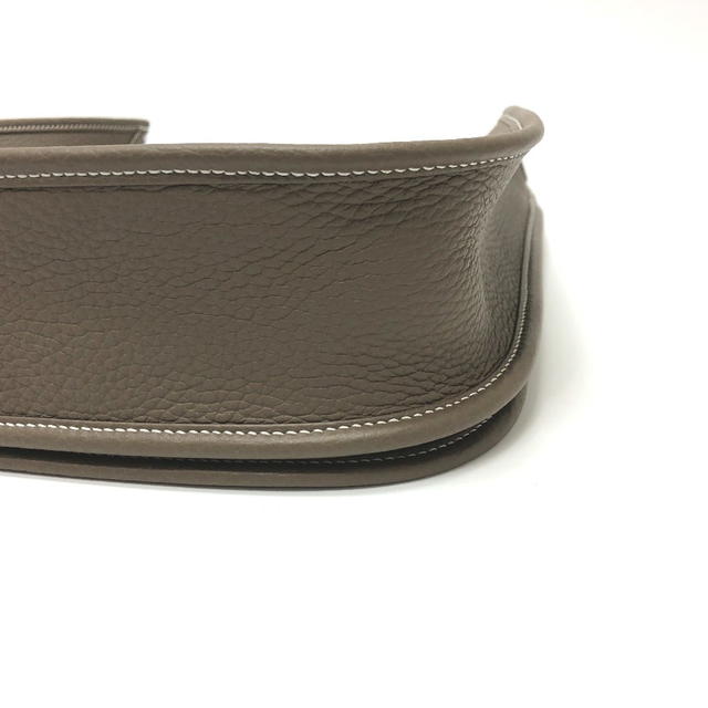 Hermes HERMES Evelyne3PM Troyes Crossbody Shoulder Bag Taurillon Clemence Unused - view 4