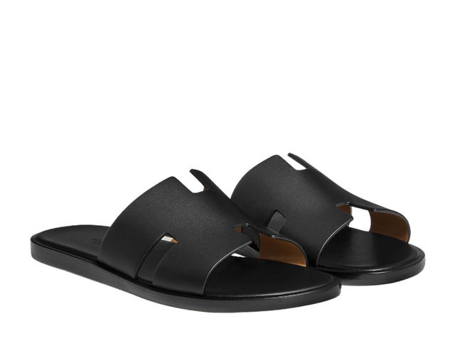 Hermes Hermes Izmir Sandal In Calfskin With Iconic H Cut-Out And Raw-Edged Detail Noir - view 2