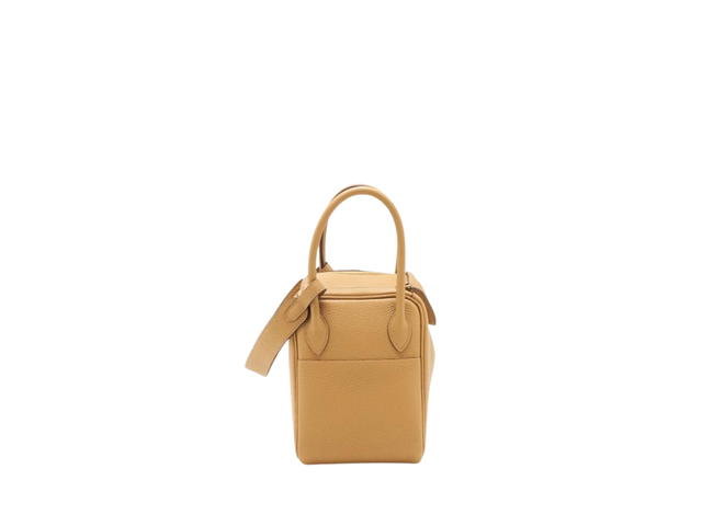 Hermes Hermes Lindy 26 Bag In Clemence Calfskin With Gold Hardware Biscuit - view 2