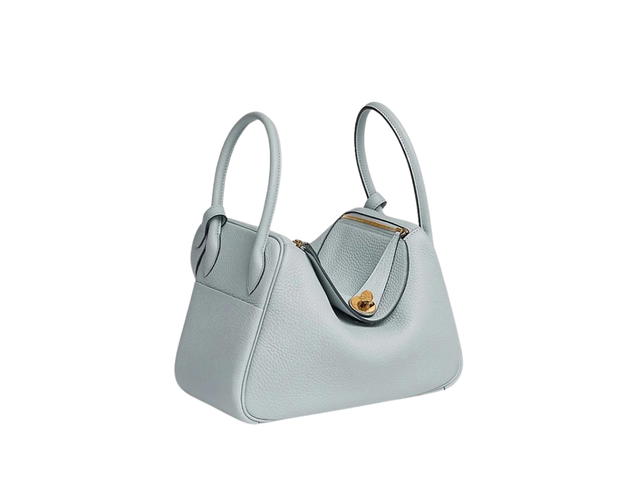 Hermes Hermes Lindy 26 Bag In Clemence Calfskin With Gold Hardware Bleu Pale - view 2