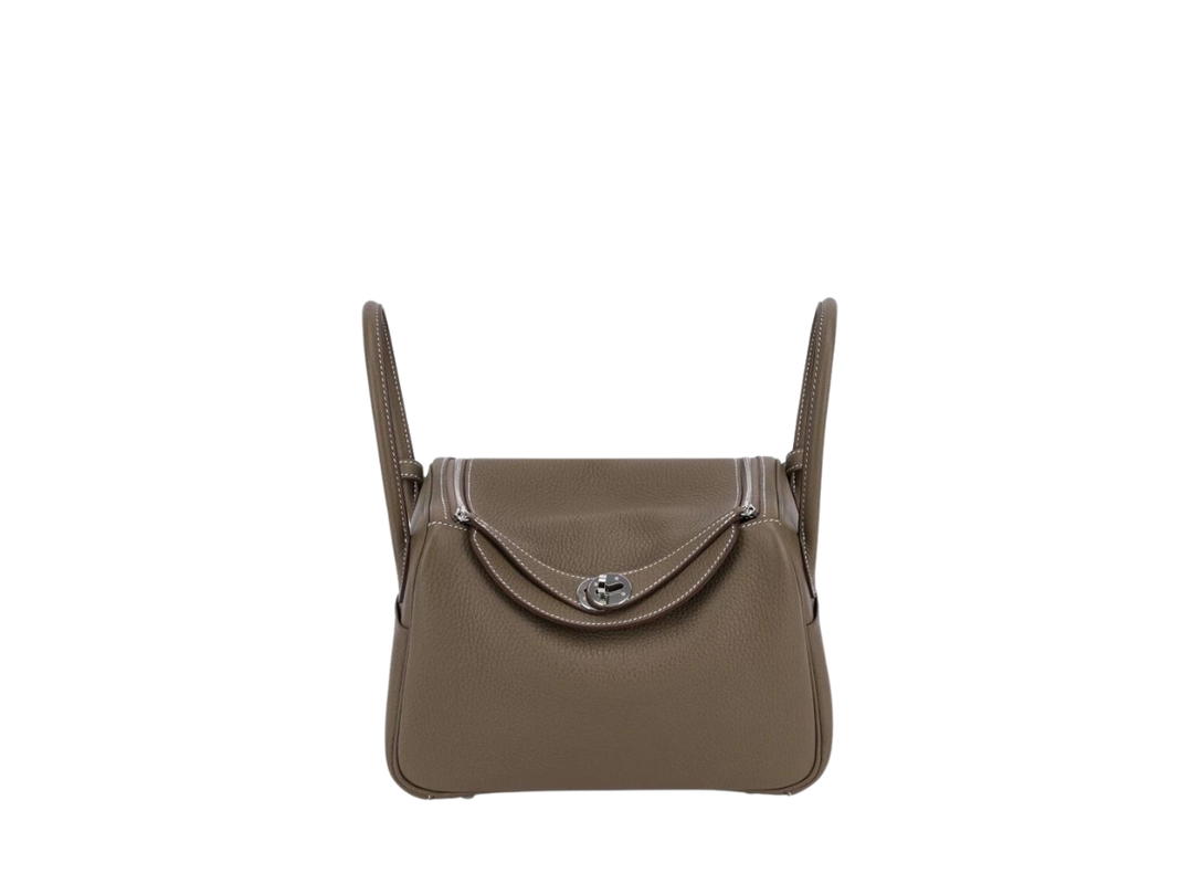 Hermes Hermes Lindy 26 Bag In Clemence Calfskin With Palladium Hardware Etoupe