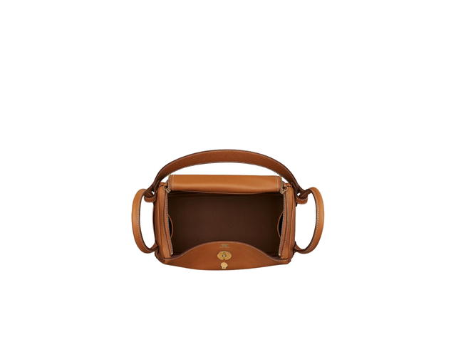 Hermes Hermes Lindy 26 Bag In Evercolor Calfskin With Gold Hardware Gold - view 3