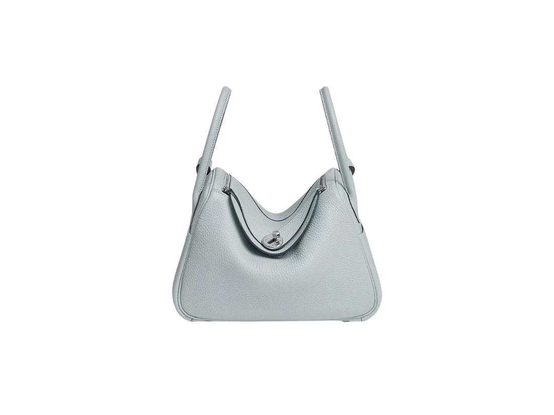 Hermes Hermes Lindy 26 Bag In Taurillon Clemence Leather With Palladium-Plated Hardware Bleu Pale
