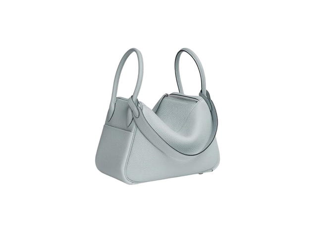 Hermes Hermes Lindy 26 Bag In Taurillon Clemence Leather With Palladium-Plated Hardware Bleu Pale - view 3