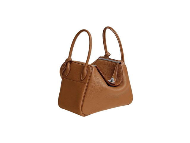 Hermes Hermes Lindy 26 Bag In Taurillon Clemence Leather With Palladium-Plated Hardware Gold - view 2