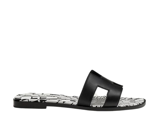 Hermes Hermes Oran Sandal In Calfskin With Iconic H Cut-Out And Calfskin Insole With Op'H Print Noir - view 1
