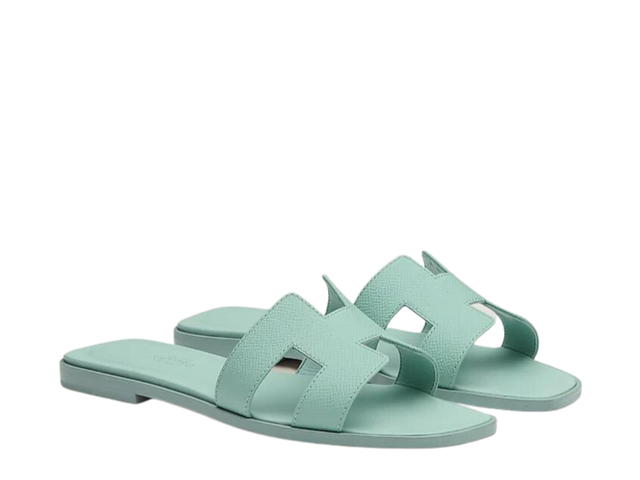 Hermes Hermes Oran Sandal In Epsom Calfskin With Iconic H Cut-Out Vert Embrun - view 3