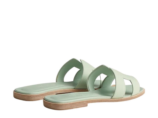 Hermes Hermes Oran Sandal In Epsom Calfskin With Iconic H Cut-Out Vert Jade - view 3