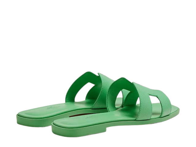 Hermes Hermes Oran Sandal In Epsom Calfskin With Iconic H Cut-Out Vert Pomme - view 3
