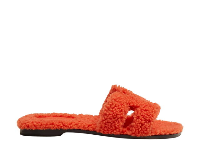 Hermes Hermes Oran Sandal In Shearling With Iconic H Cut-Out Orange - view 1