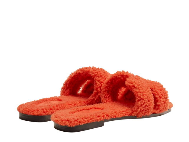 Hermes Hermes Oran Sandal In Shearling With Iconic H Cut-Out Orange - view 2