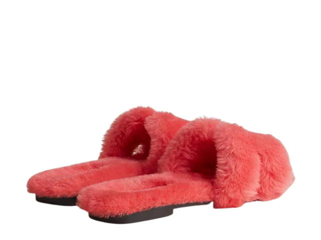 Hermes Hermes Oran Sandal In Shearling With Iconic H Cut-Out Rose Du Desert - view 3
