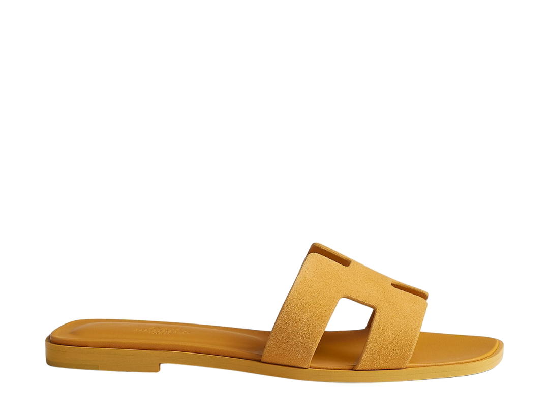 Hermes Hermes Oran Sandal In Suede Goatskin With Straight Cut Edges And Iconic H Cut-Out Jaune Laiton