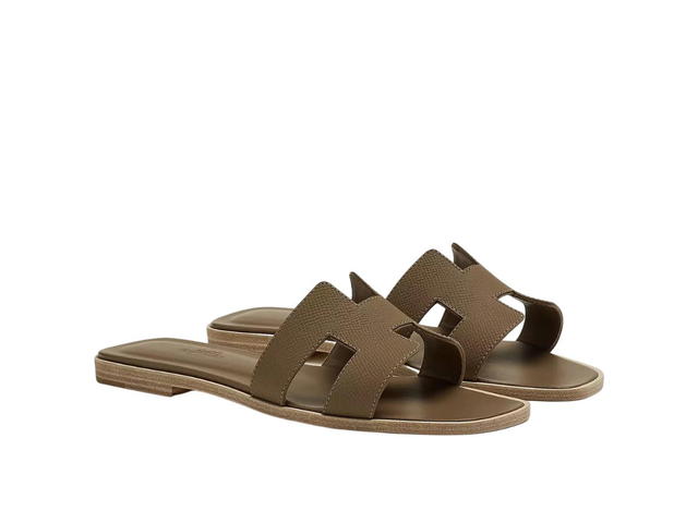 Hermes Hermes Oran Sandal In Epsom Calfskin With Iconic H Cut-Out Etoupe - view 2