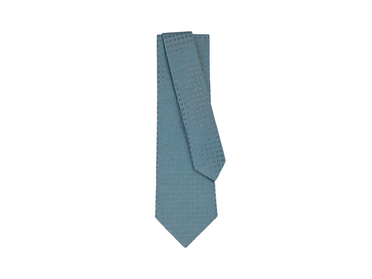 Hermes Hermes Tie Faconnee H In Hand-Sewn Silk Twill Bleu Gris