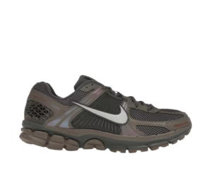Buy Nike Zoom Vomero 5 Cave Stone at Sasom – Authentic and Ready to Ship