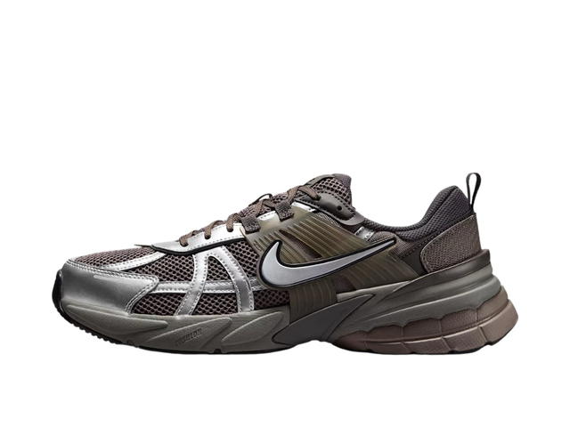 Nike Nike V2k Run Cave Stone Metallic Silver - view 2