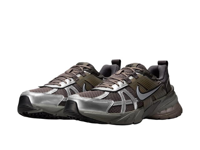 Nike Nike V2k Run Cave Stone Metallic Silver - view 3