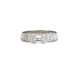 Buy Hermes Clic H "Bijoux Trompe I'Oiel Brushed Palladium at Sasom – Authentic and Ready to Ship