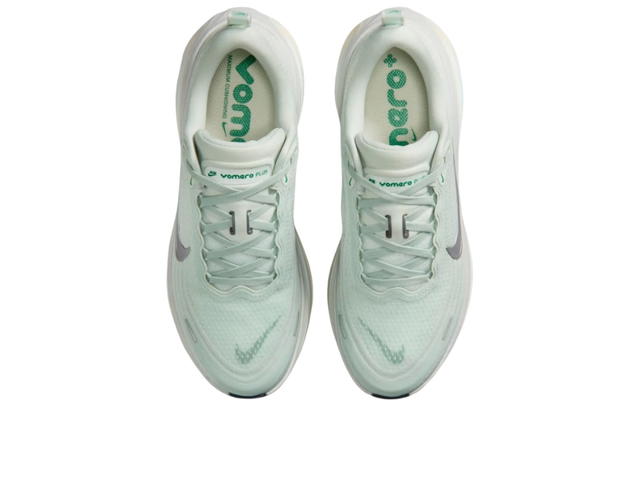 Nike Nike Vomero Plus Light Silver Barely Green Sea Glass (Women's) - view 3
