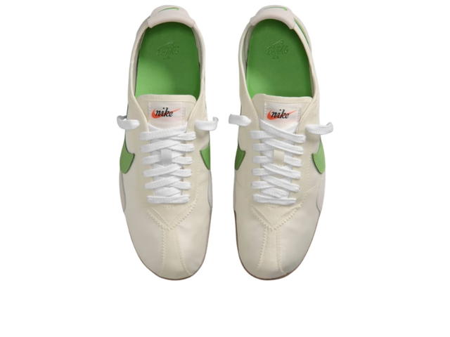 Nike Nike Moon Shoe Sail and Chlorophyll (W) - view 3