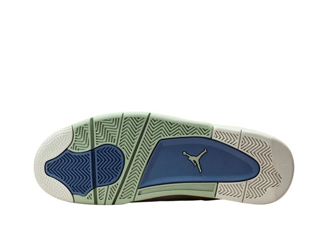 Nike Air Jordan 4 Somos Eternos - view 4