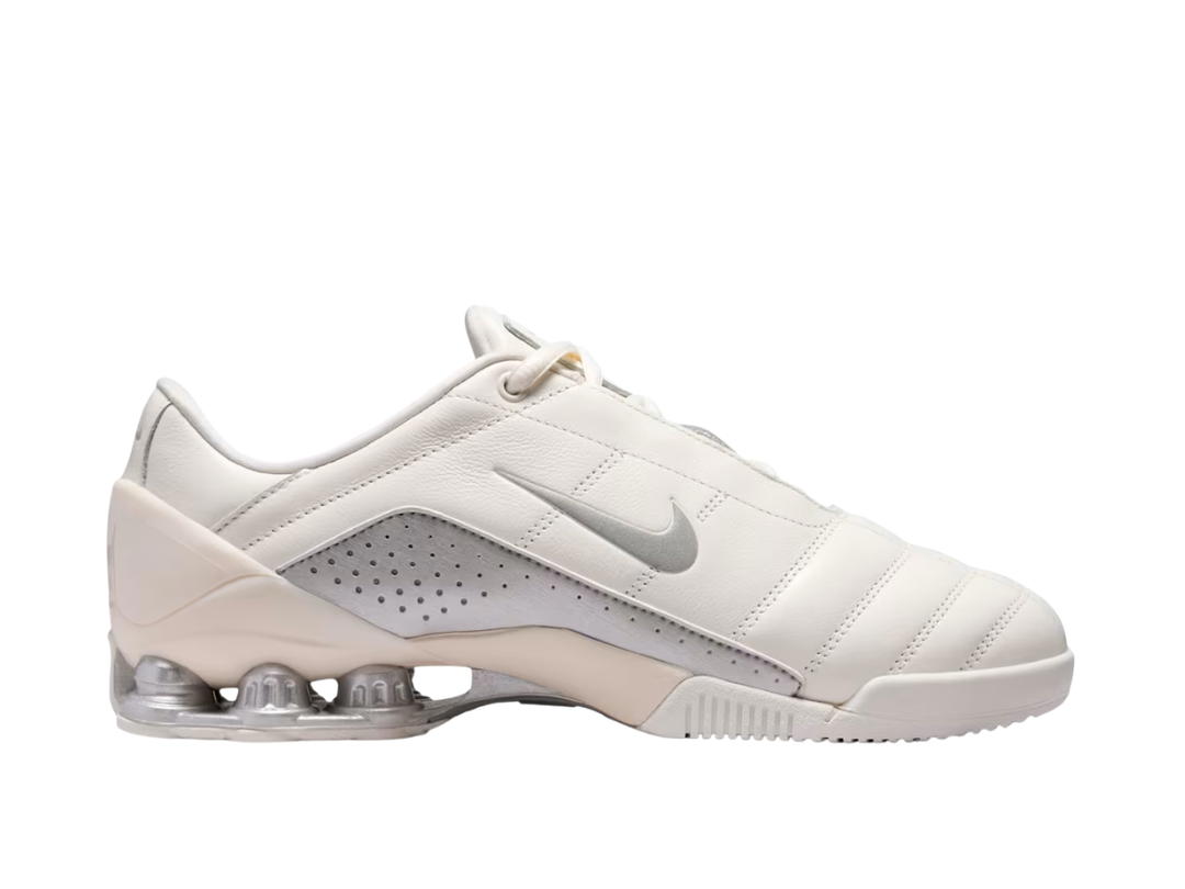 Nike Nike Total 90 Shox Magia Sail Metallic Silver (Women's)