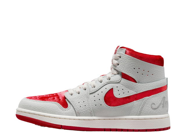 Jordan Jordan 1 High Zoom Air CMFT 2 Valentine's Day (2023) (Women's) - view 2
