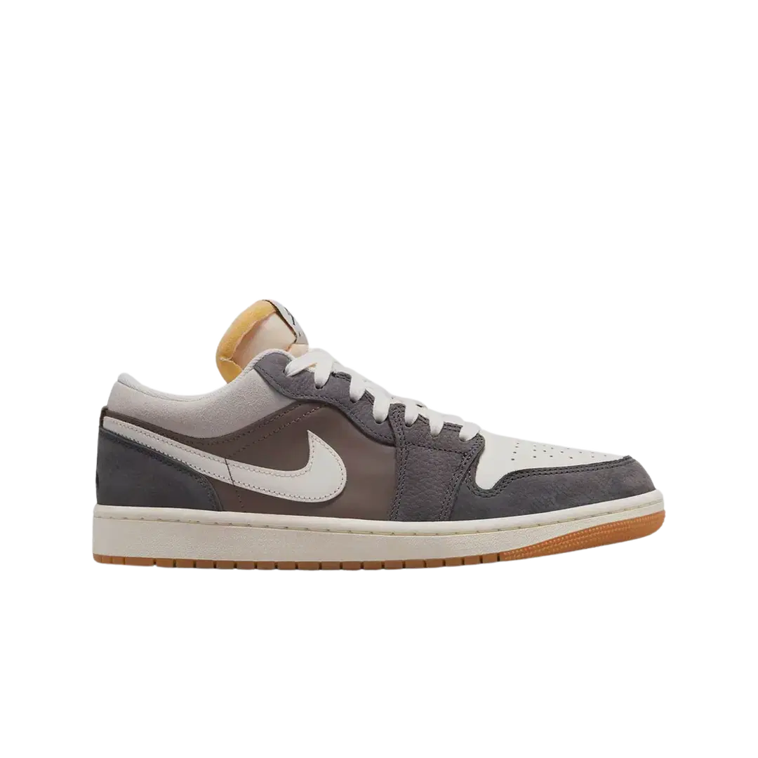 Jordan Jordan 1 Low SNKRS Day Korea Magpie (2023)