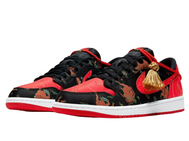 Jordan Jordan 1 Low OG Chinese New Year - view 3