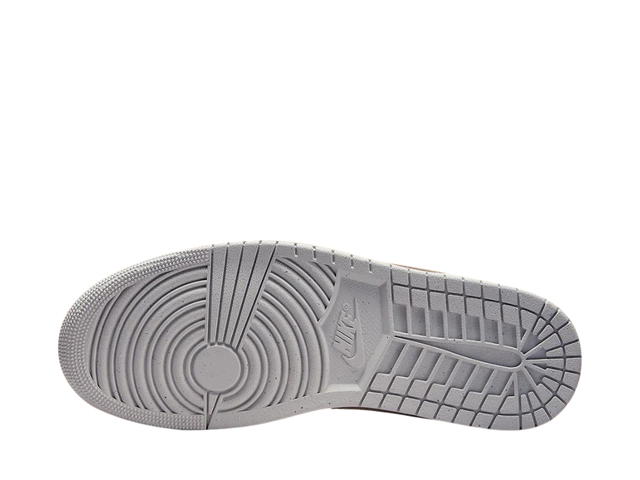Jordan Jordan 1 Low SE Legend Light Brown - view 5