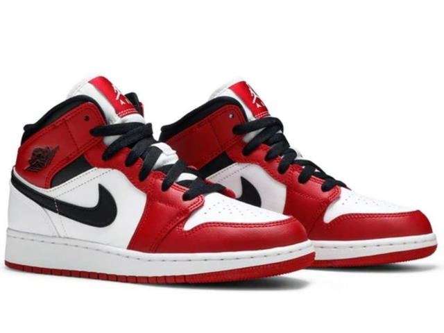 Jordan Jordan 1 Mid Chicago (2020) (GS) - view 3