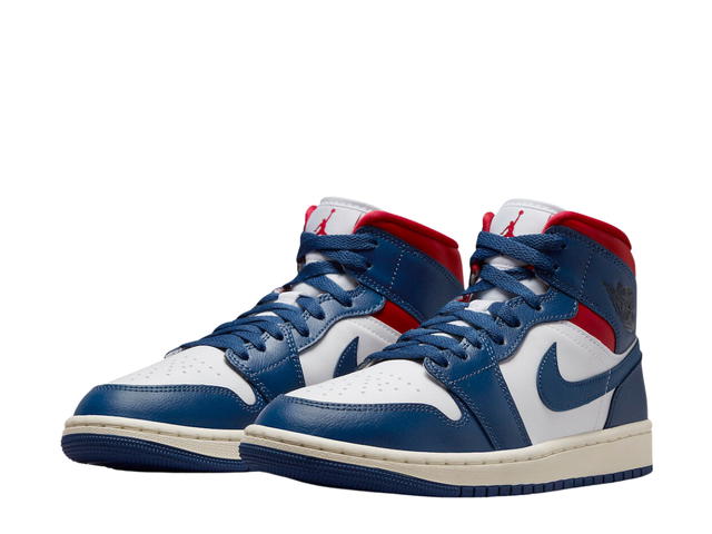 Jordan Jordan 1 Mid French Blue Gym Red (Women's) - view 3