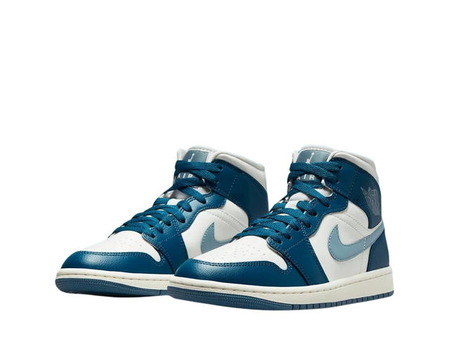 Jordan Jordan 1 Mid French Blue (Women's) - view 3