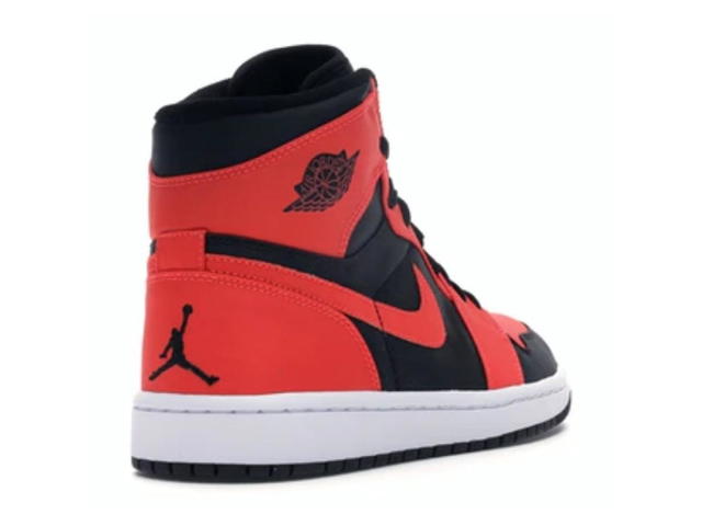Jordan Jordan 1 Retro Max Orange - view 3