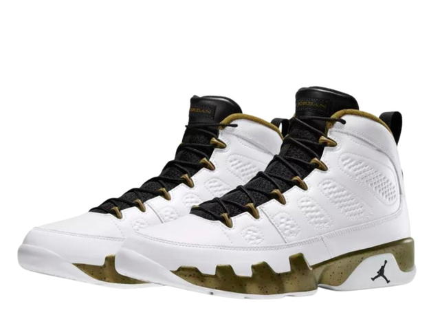 Jordan Jordan 9 Retro Statue - view 3