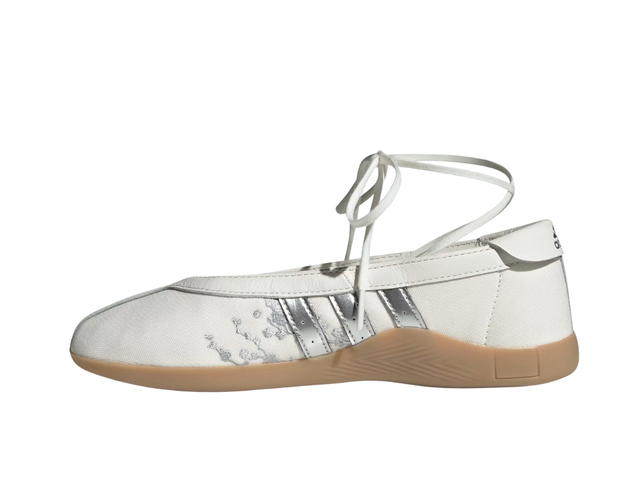 adidas adidas Taekwondo Mei Ballet Cloud White Silver Metallic (Women's) - view 2