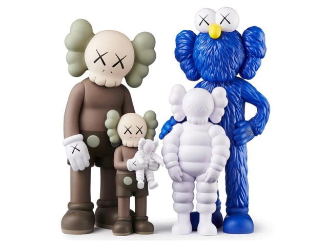 Kaws Kaws Family Figures Brown/Blue/White - view 1