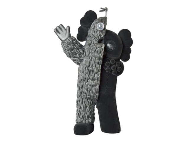 Kaws Kaws Kachamukku Vinyl Figure Green/Red & Black Set - view 3