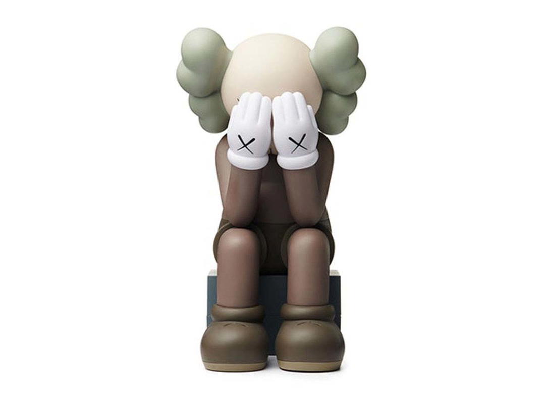 Kaws Kaws Passing Through Open Edition Vinyl Figure Brown