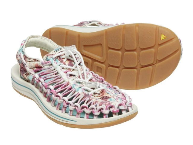 Keen Keen Uneek Floral Tie Dye (Sakura) (W) - view 3