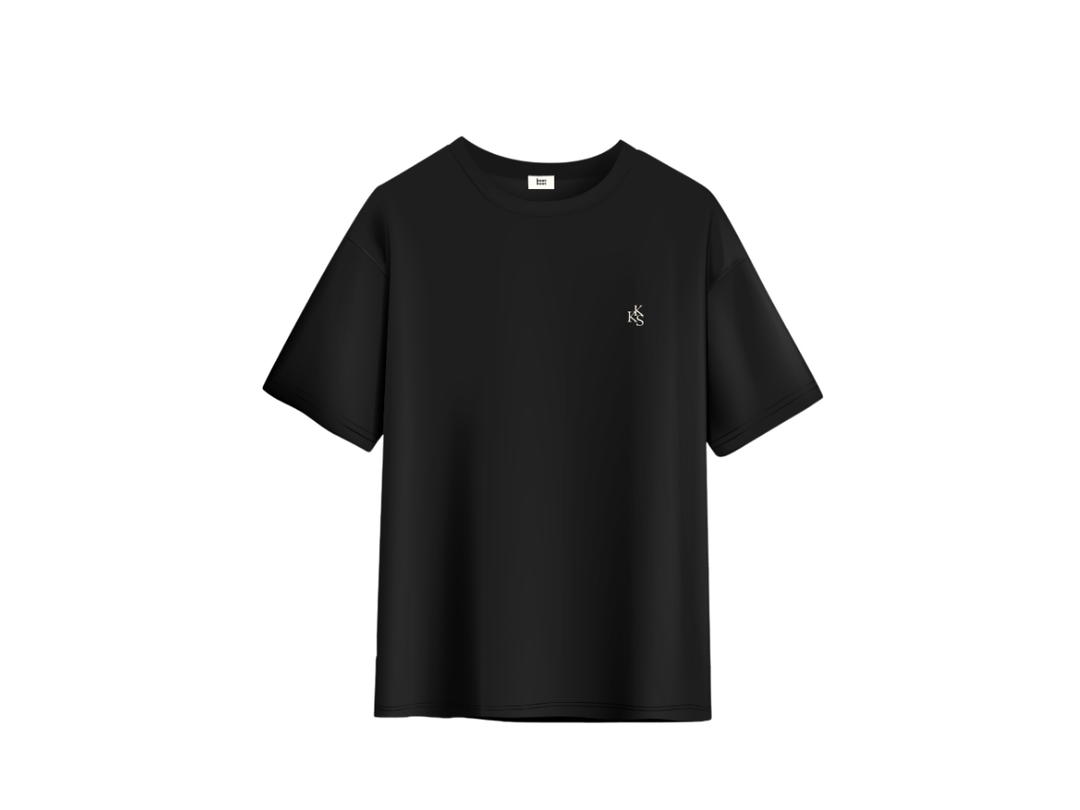 KOON KOON STUDIO KOON KOON เสื้อยืด รุ่น Back to basics ทรงโอเวอร์ไซส์ ไหล่ตกแบบพอดีไซส์ สีดำ