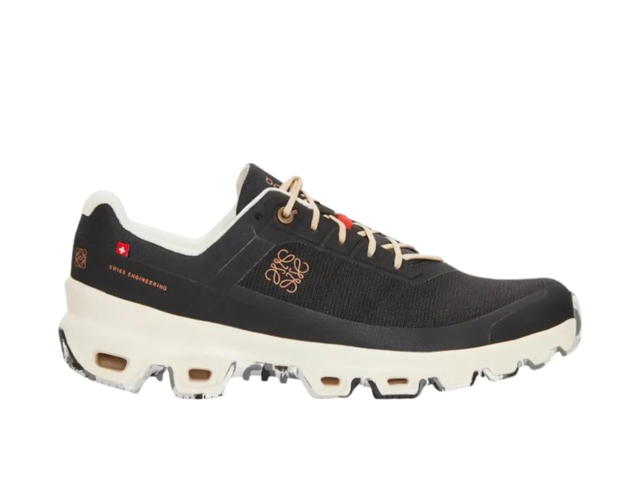 Loewe Loewe x On Running Cloudventure Cushioning Low Top Sports Casual Shoes Women's Black - view 1
