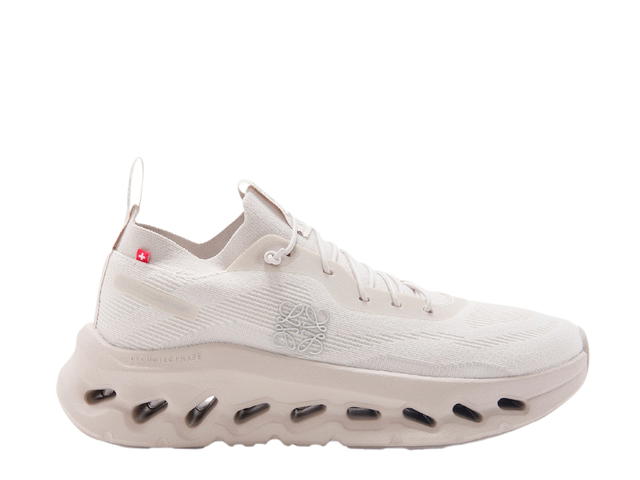 On Running Loewe x On Running Cloudtilt Sand (Women's) - view 1
