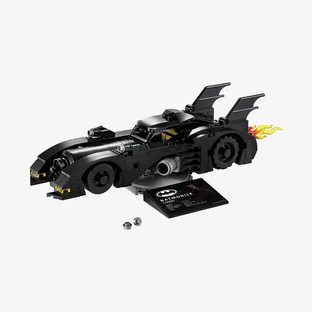 Lego LEGO DC Comics 1989 Batmobile Limited Edition - view 1