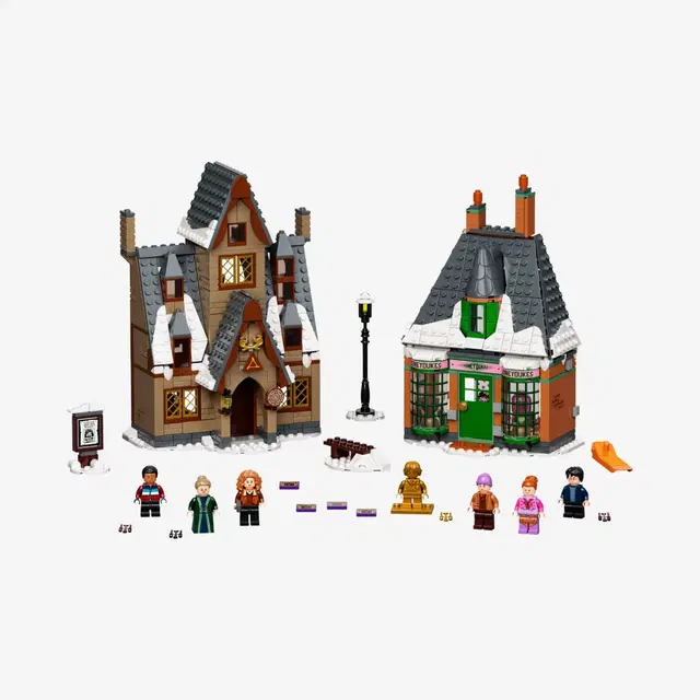 Lego LEGO Harry Potter Hogsmeade Village Visit - view 1