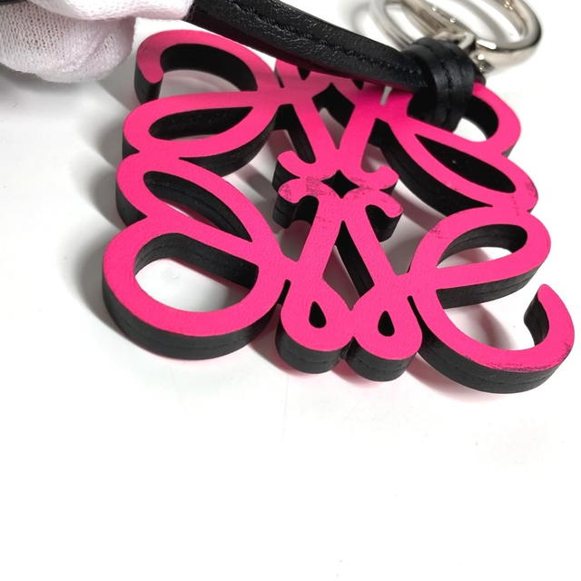 Loewe LOEWE Anagram logo Key Holder Bag Charm charm Leather pink/Black - view 4
