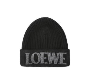 Buy Loewe Beanie In Wool Black at Sasom – Authentic and Ready to Ship
